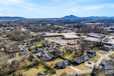 810 4th Street Kings Mountain NC 28086