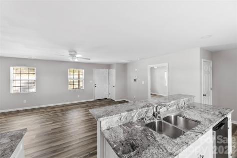 810 4th Street Kings Mountain NC 28086