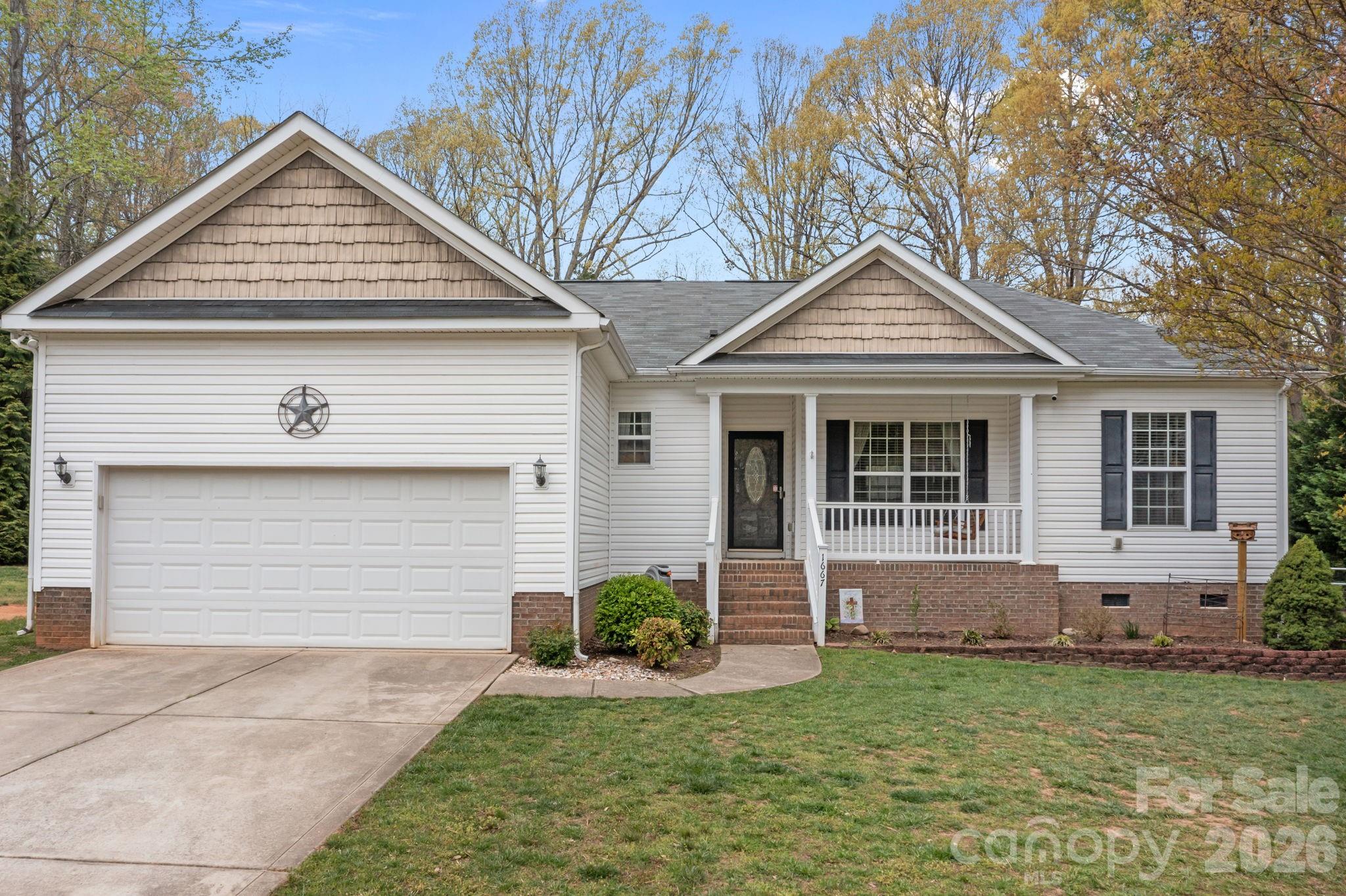 1667 Warwick Court Lincolnton NC 28092