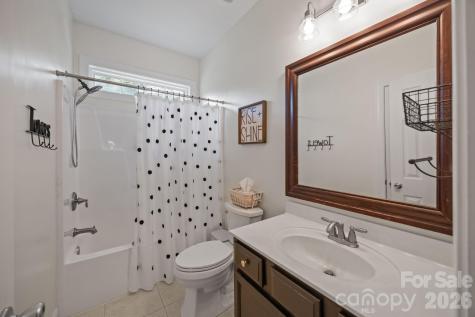 1667 Warwick Court Lincolnton NC 28092
