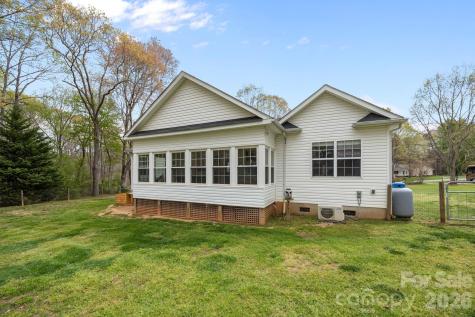 1667 Warwick Court Lincolnton NC 28092