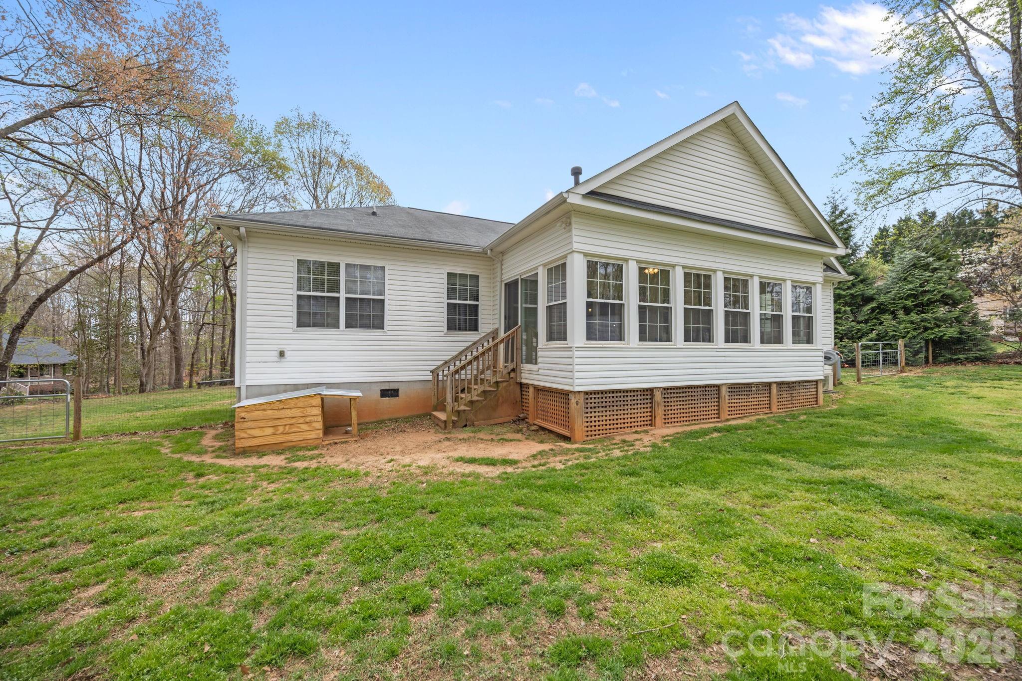 1667 Warwick Court Lincolnton NC 28092