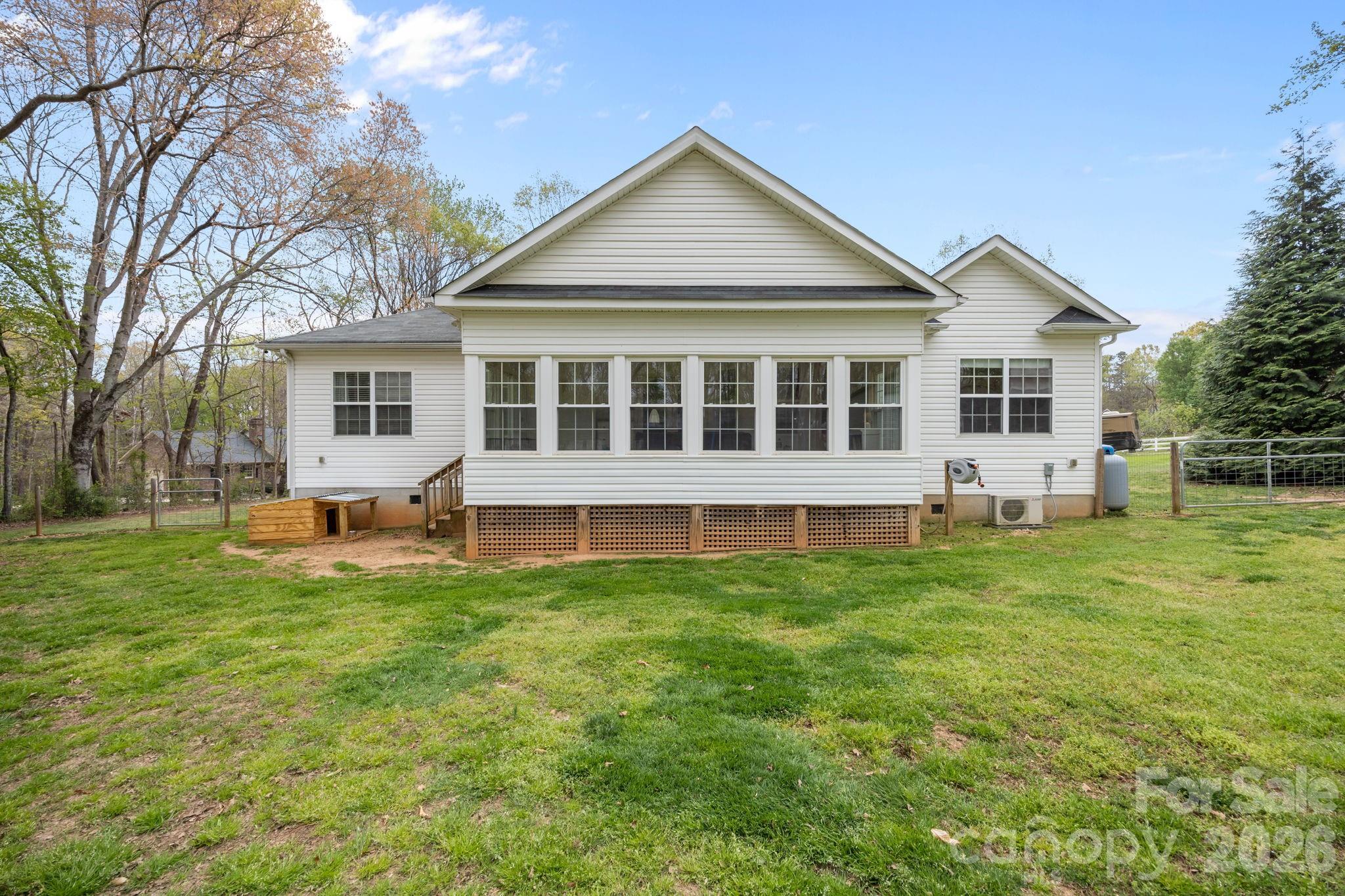 1667 Warwick Court Lincolnton NC 28092