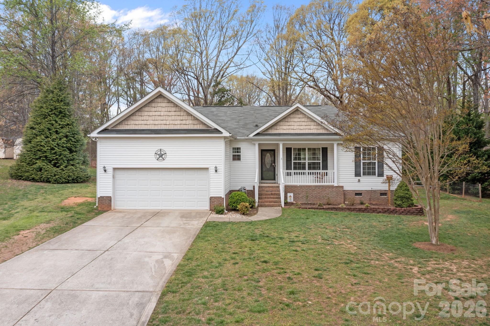 1667 Warwick Court Lincolnton NC 28092