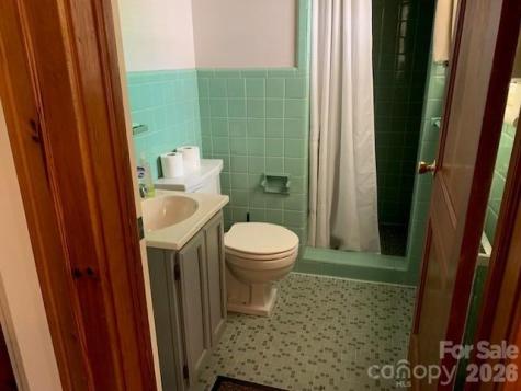 811 Hilton Street NE Lenoir NC 28645