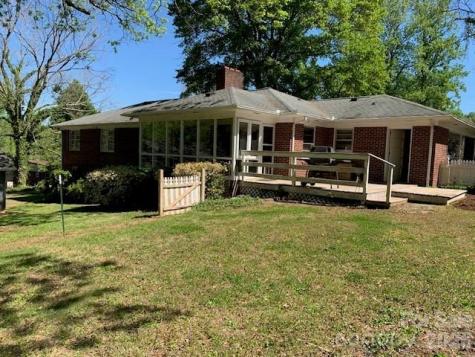 811 Hilton Street NE Lenoir NC 28645
