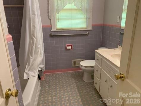 811 Hilton Street NE Lenoir NC 28645