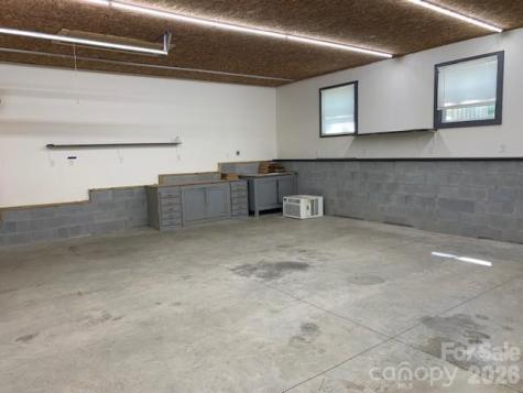 811 Hilton Street NE Lenoir NC 28645