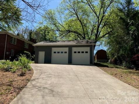 811 Hilton Street NE Lenoir NC 28645