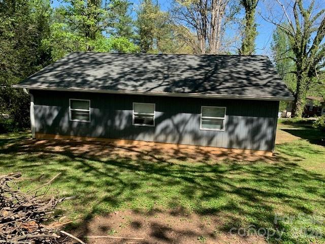 811 Hilton Street NE Lenoir NC 28645