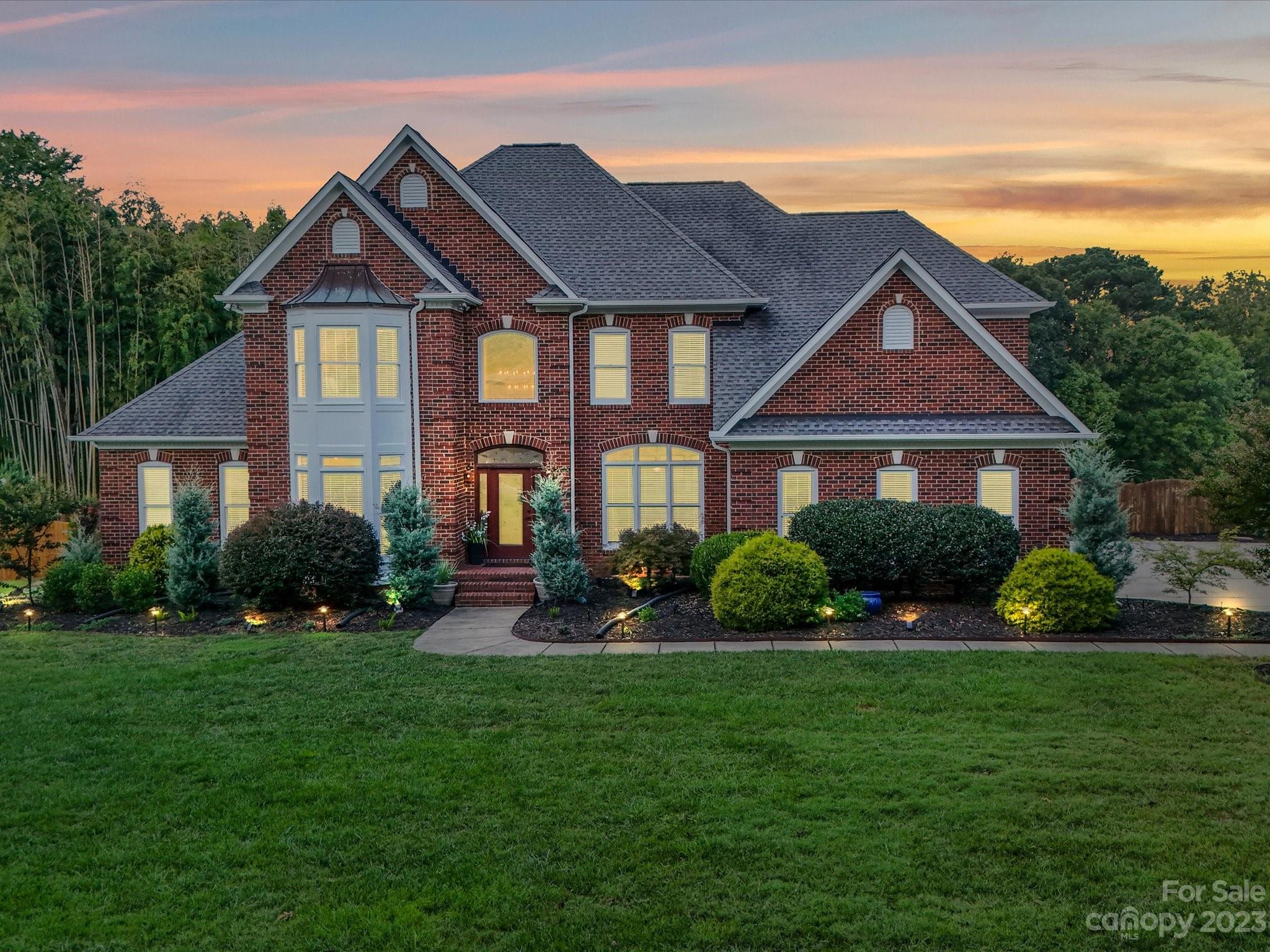 1076 Kite Court Matthews NC 28104