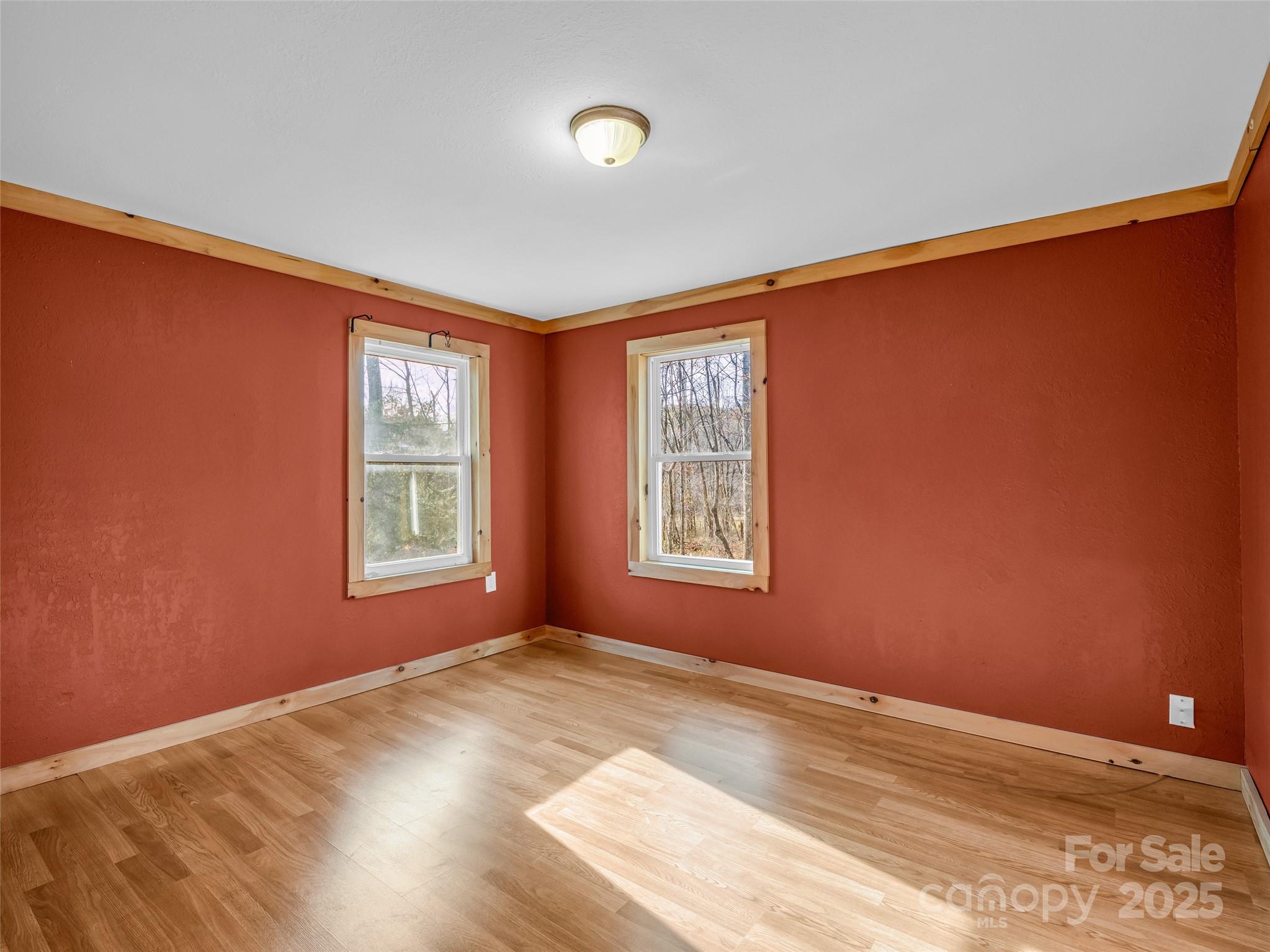 3620 Howard Gap Road Saluda NC 28773