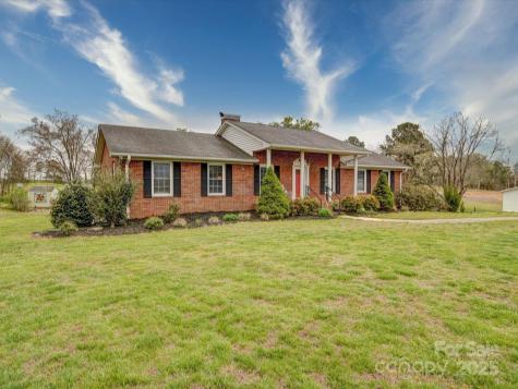 24436 Nc 24/27 Highway Albemarle NC 28001