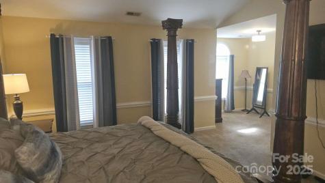 15494 Donnington Drive Charlotte NC 28277