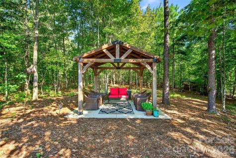61 Majestic Path Nebo NC 28761