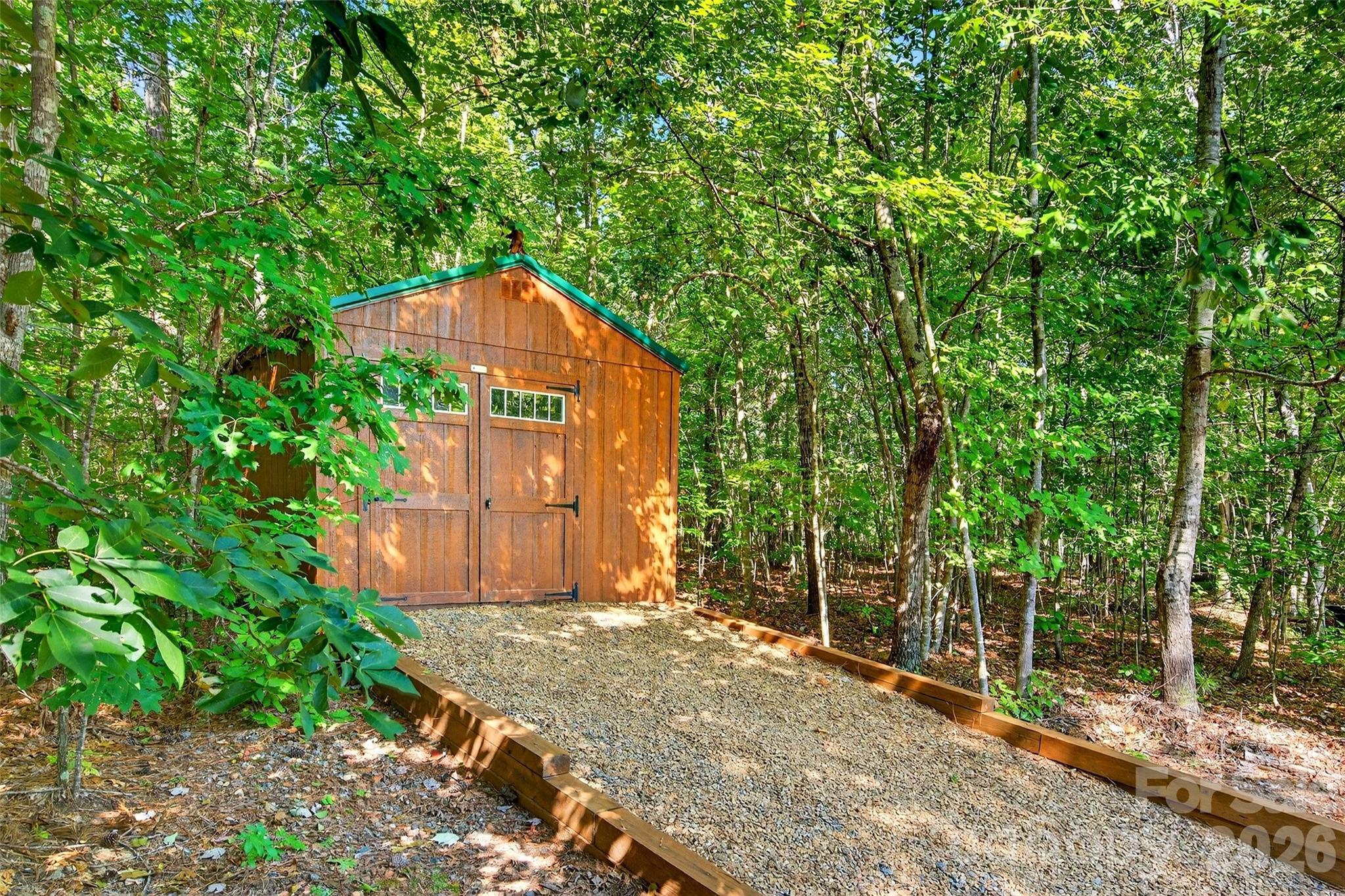 61 Majestic Path Nebo NC 28761