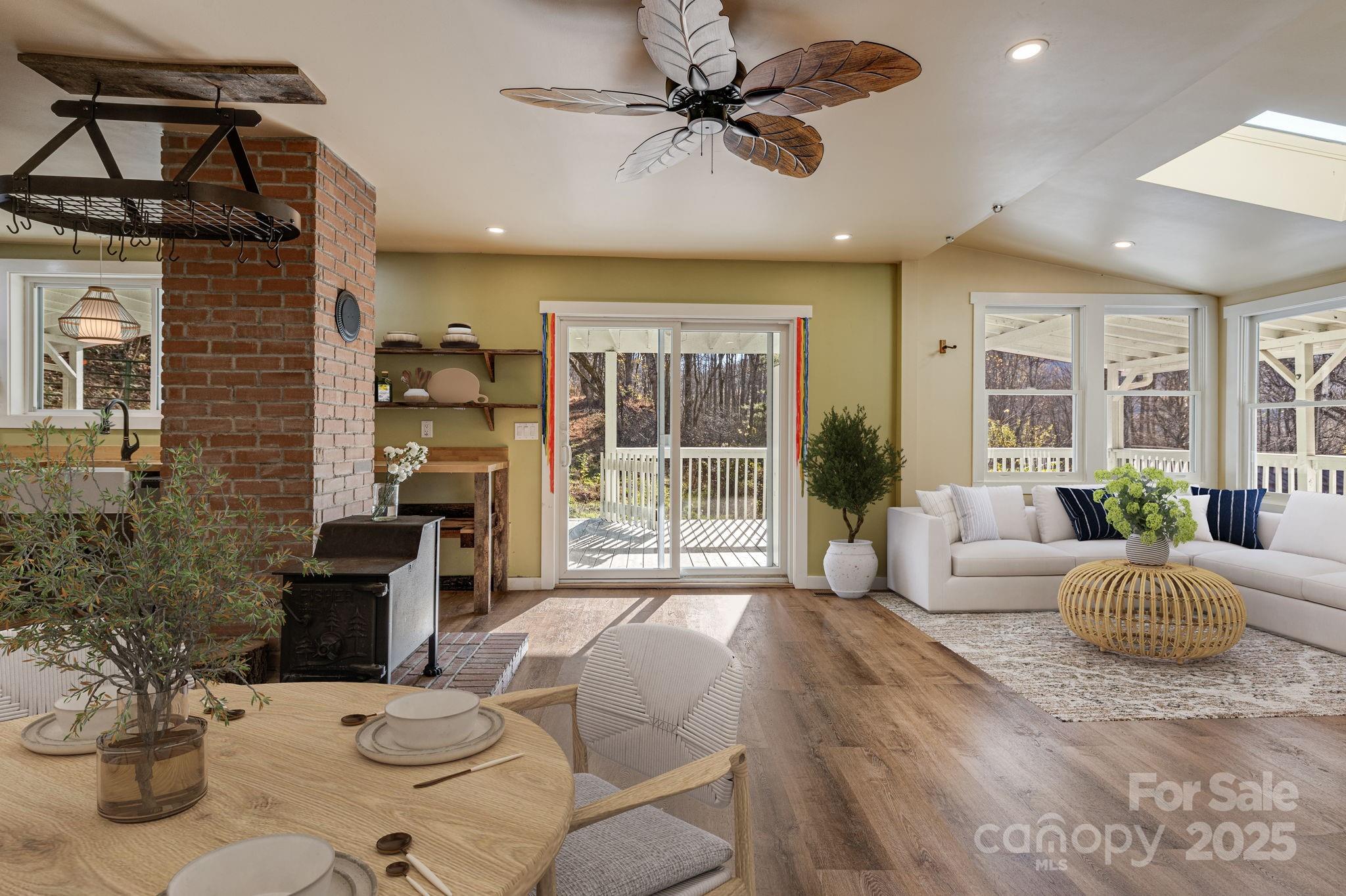 340 Wendy Avenue Marshall NC 28753