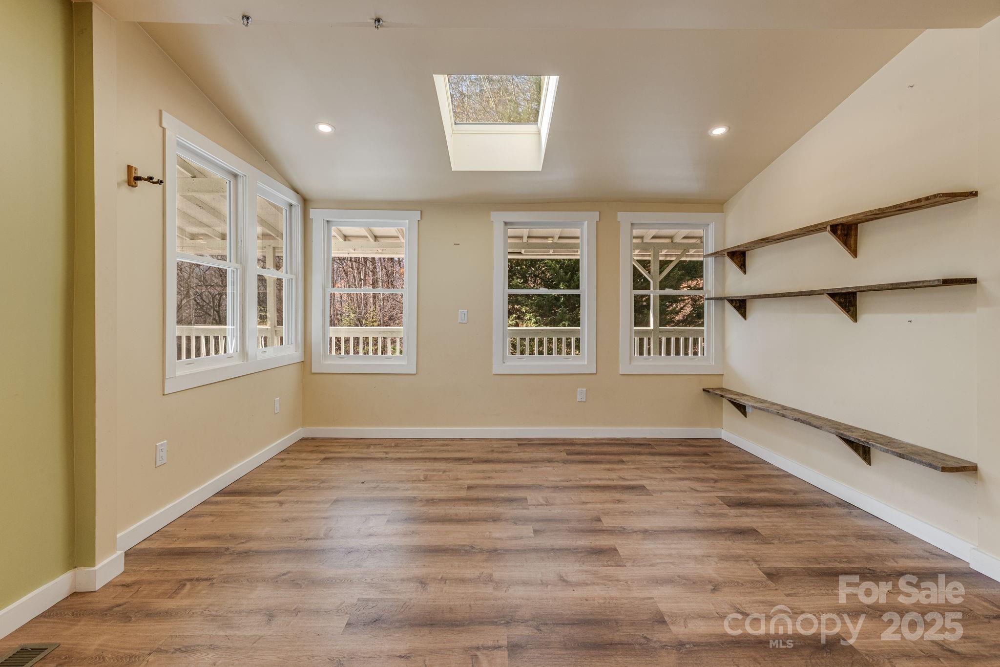 340 Wendy Avenue Marshall NC 28753