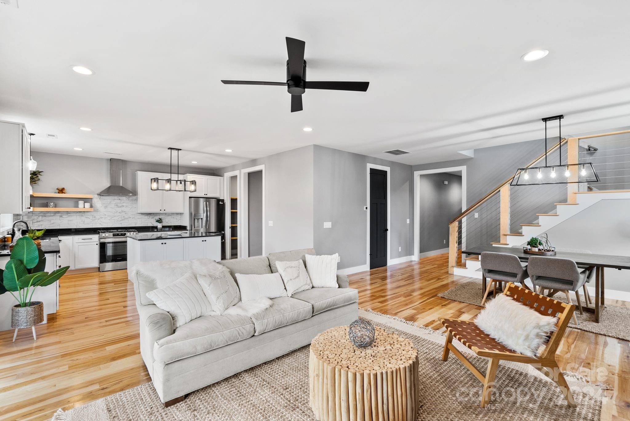 61 Gash Farm Road Asheville NC 28805