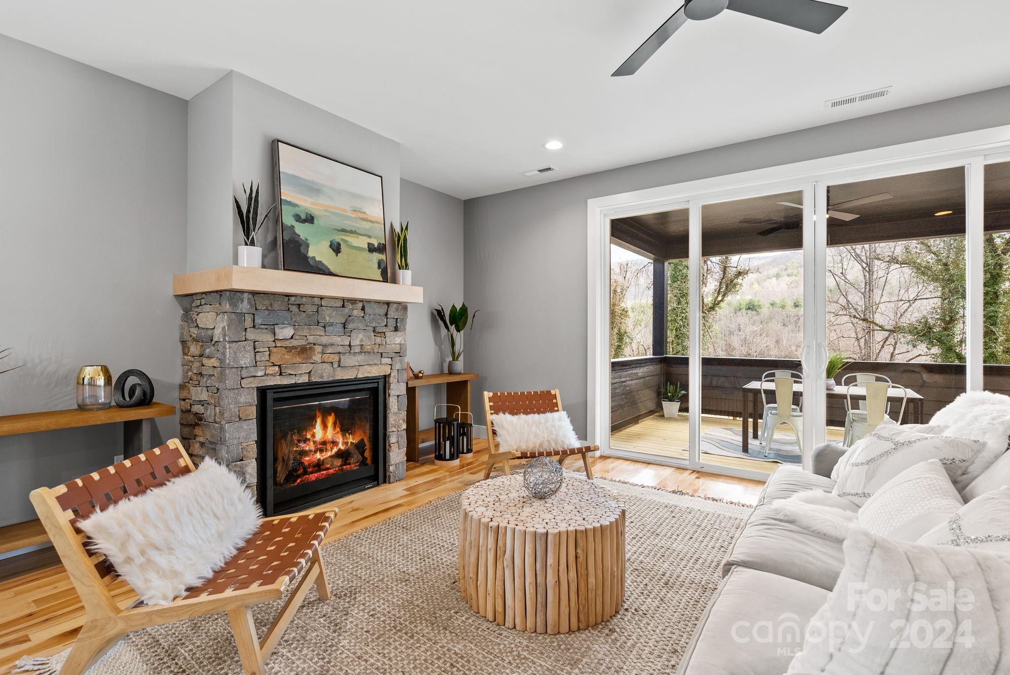 61 Gash Farm Road Asheville NC 28805
