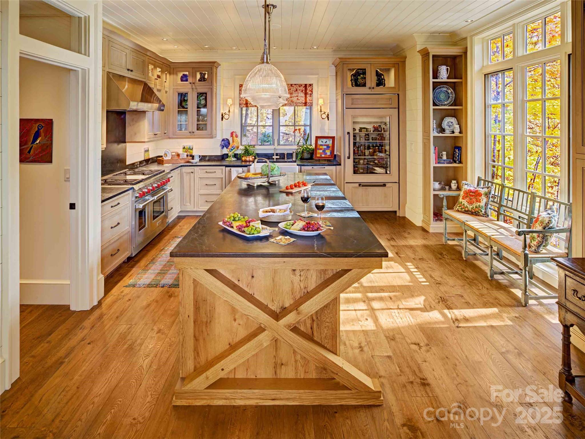 616 Old Growth Forest Road Burnsville NC 28714