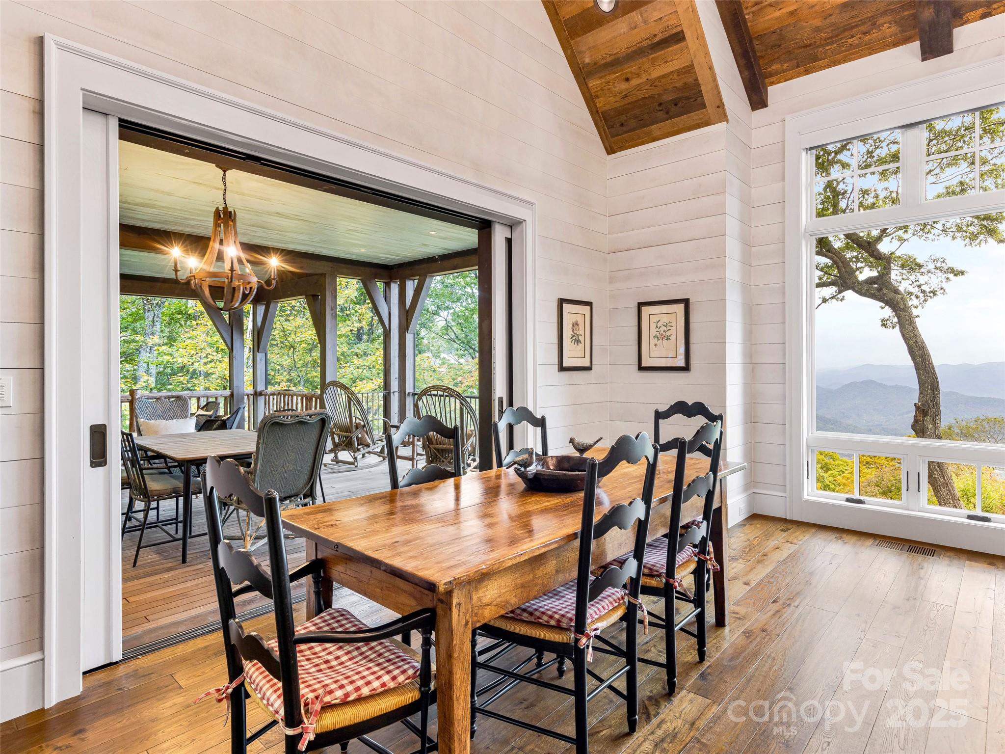 616 Old Growth Forest Road Burnsville NC 28714