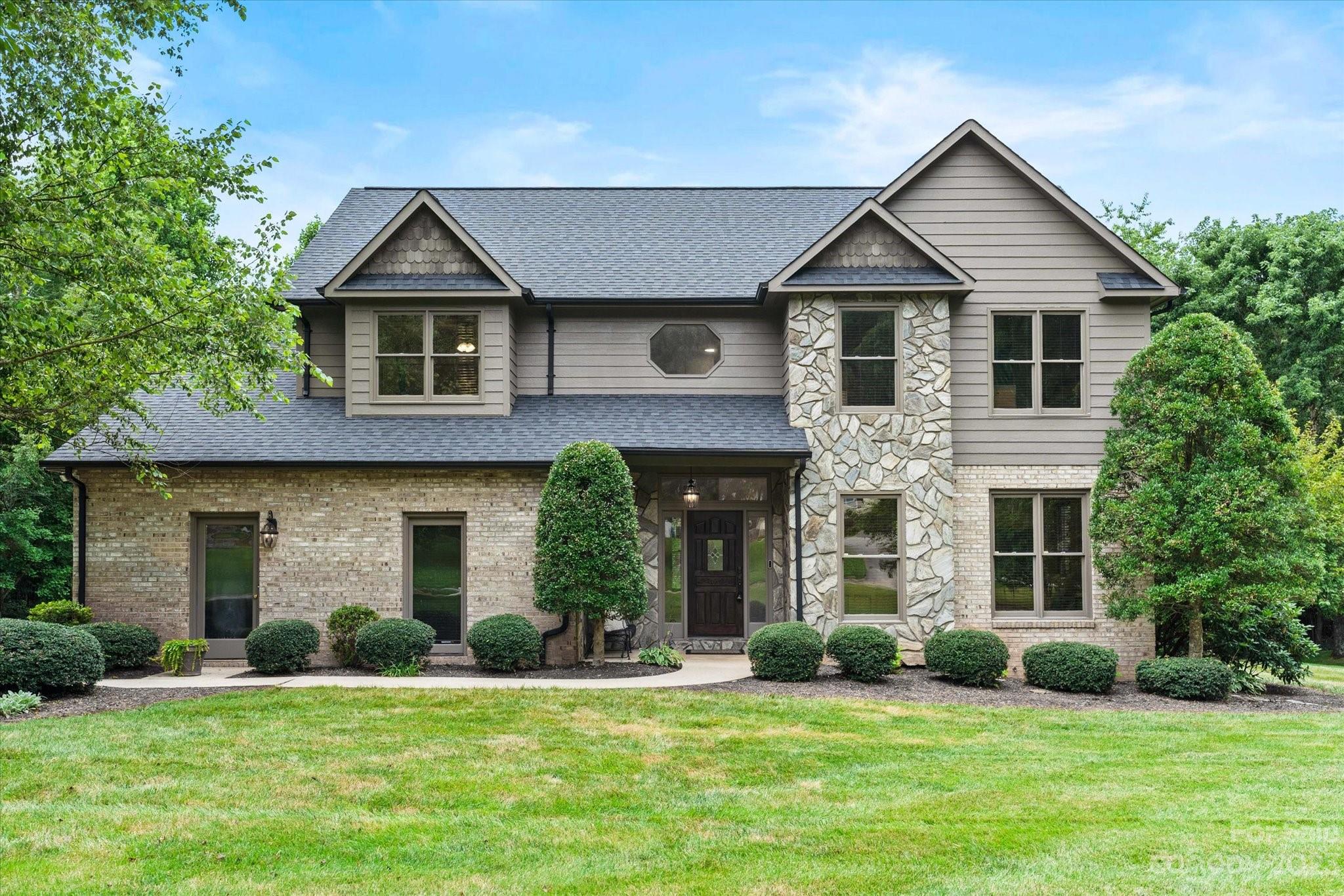 4150 Wandering Lane NE Hickory NC 28601