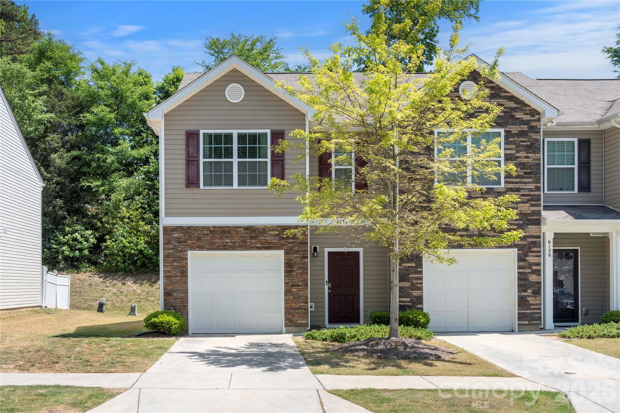 6132 Guildford Hill Lane Charlotte NC 28215