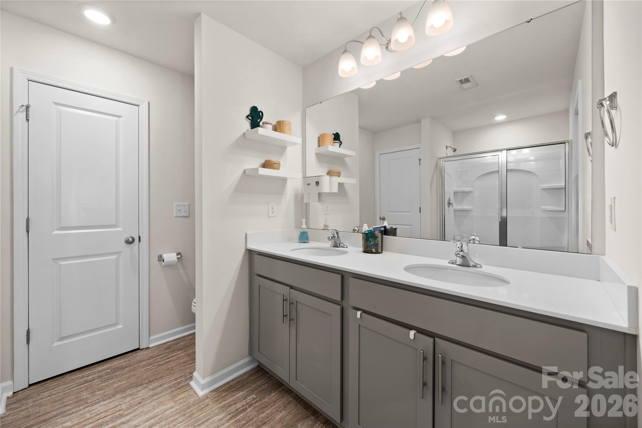 6132 Guildford Hill Lane Charlotte NC 28215