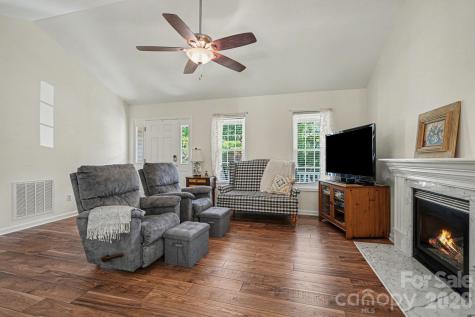 409 Chinaberry Drive China Grove NC 28023