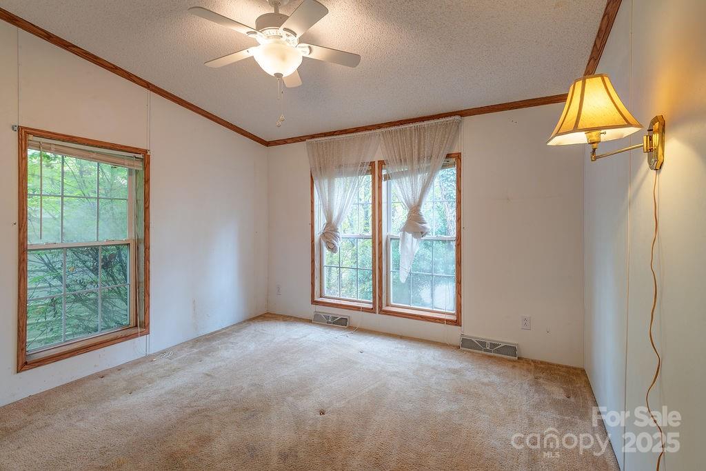 1 Kelsey Court Swannanoa NC 28778