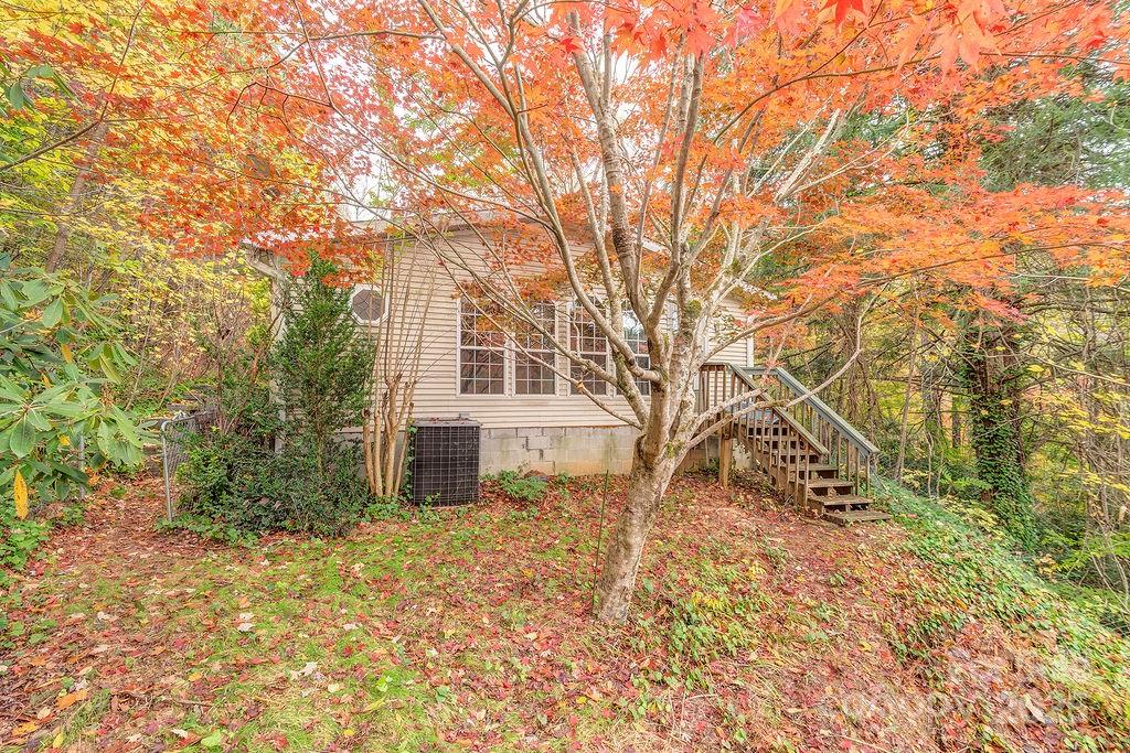 1 Kelsey Court Swannanoa NC 28778