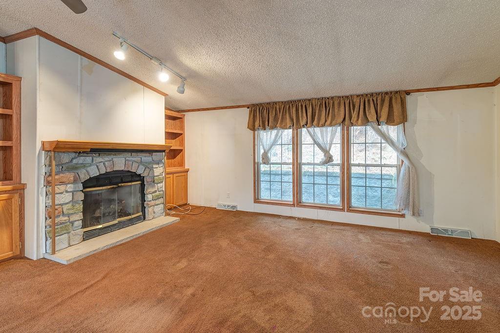 1 Kelsey Court Swannanoa NC 28778