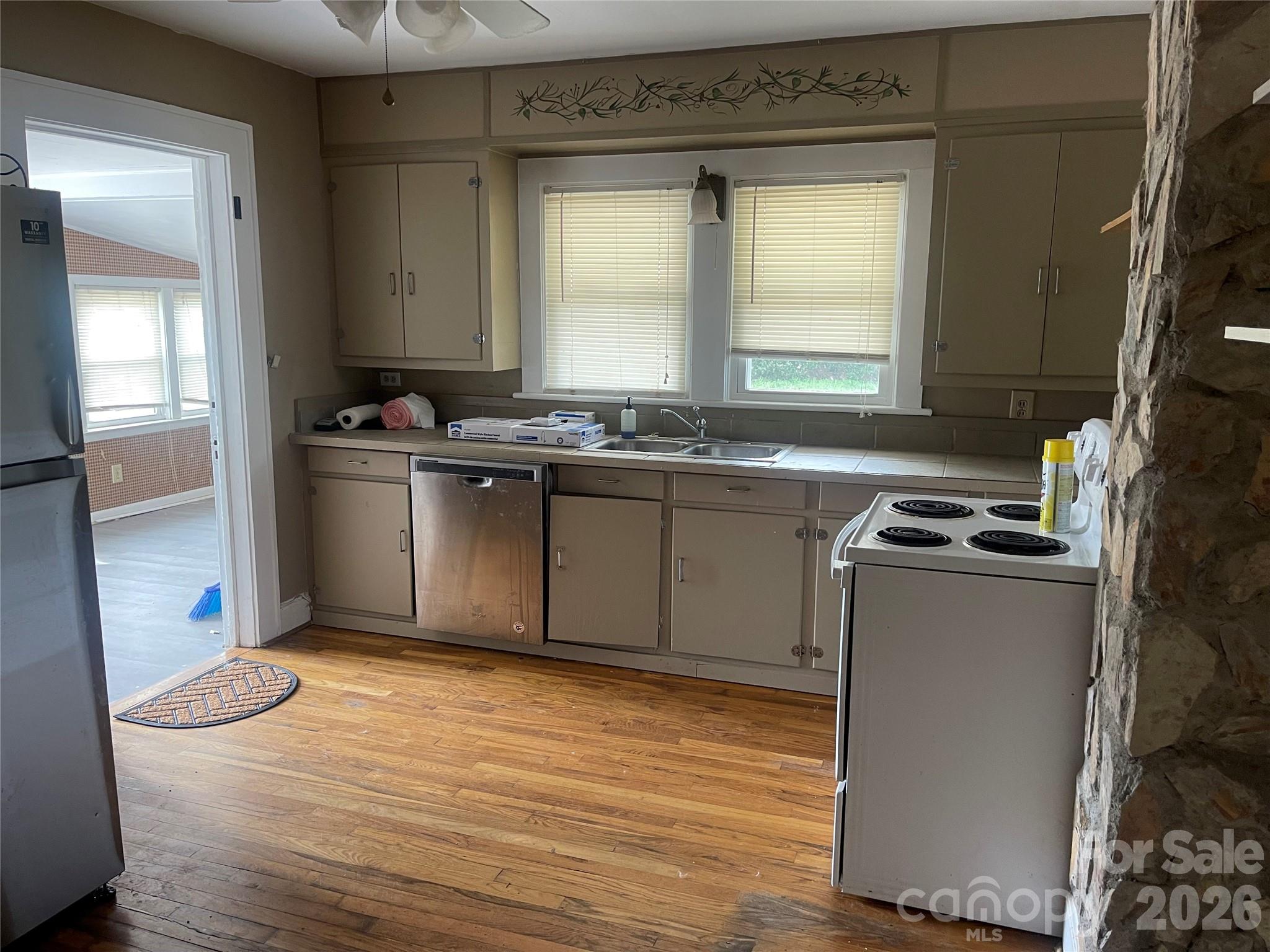 2490 Connelly Springs Road Granite Falls NC 28630