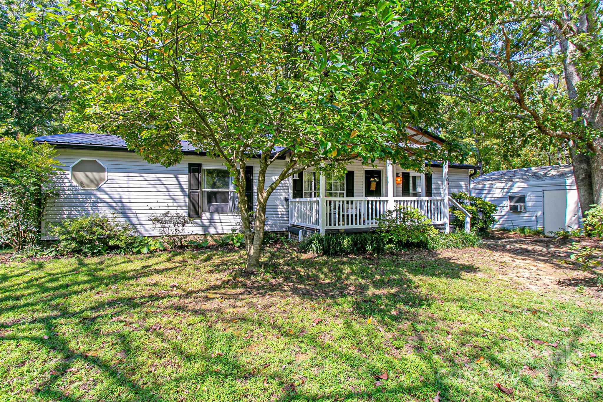 16 Redmond Drive Alexander NC 28701