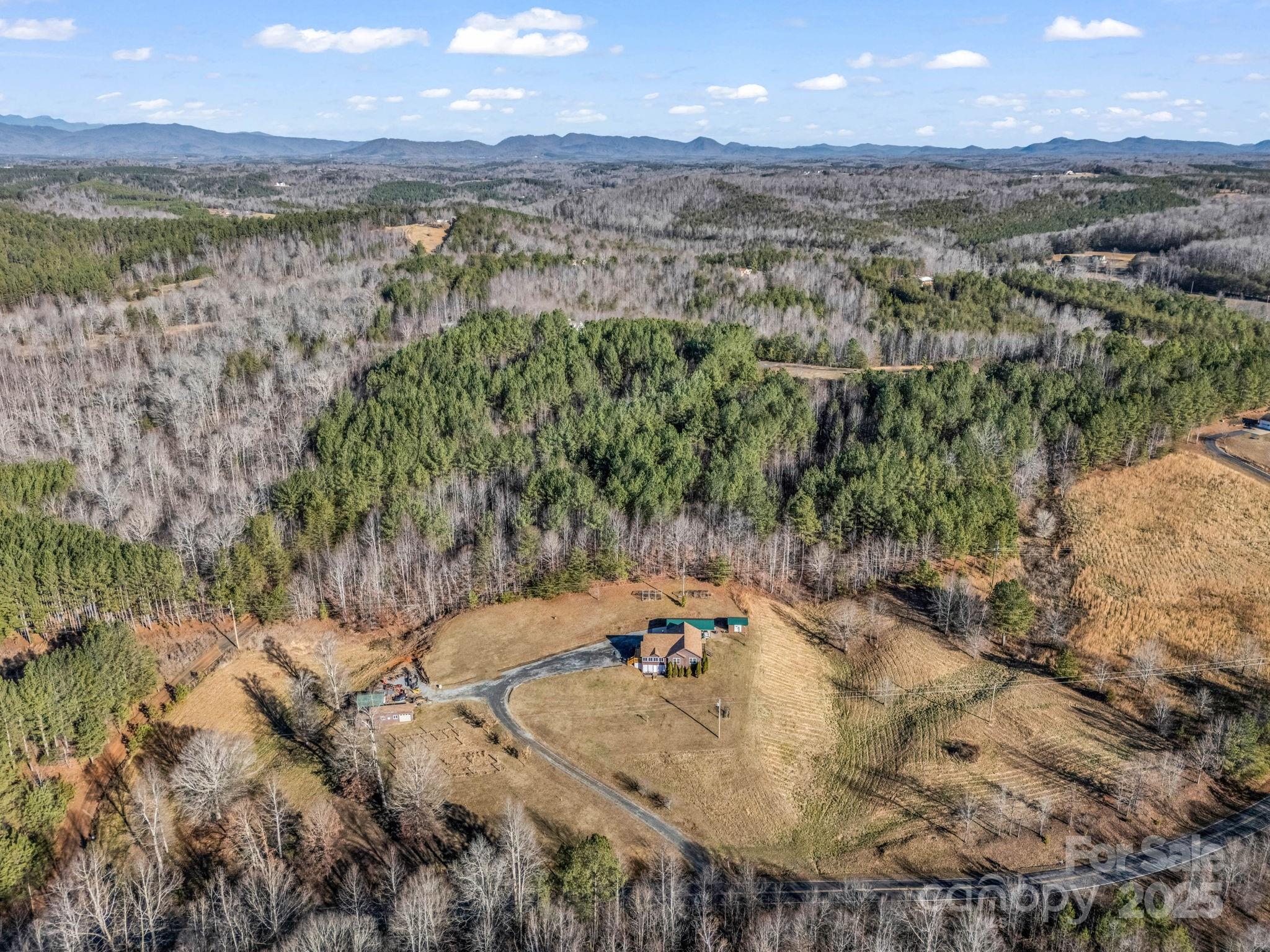 526 River Road Rutherfordton NC 28139