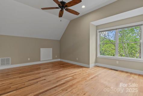 38 Unadilla Alley Asheville NC 28803