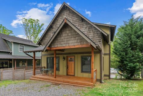 38 Unadilla Alley Asheville NC 28803