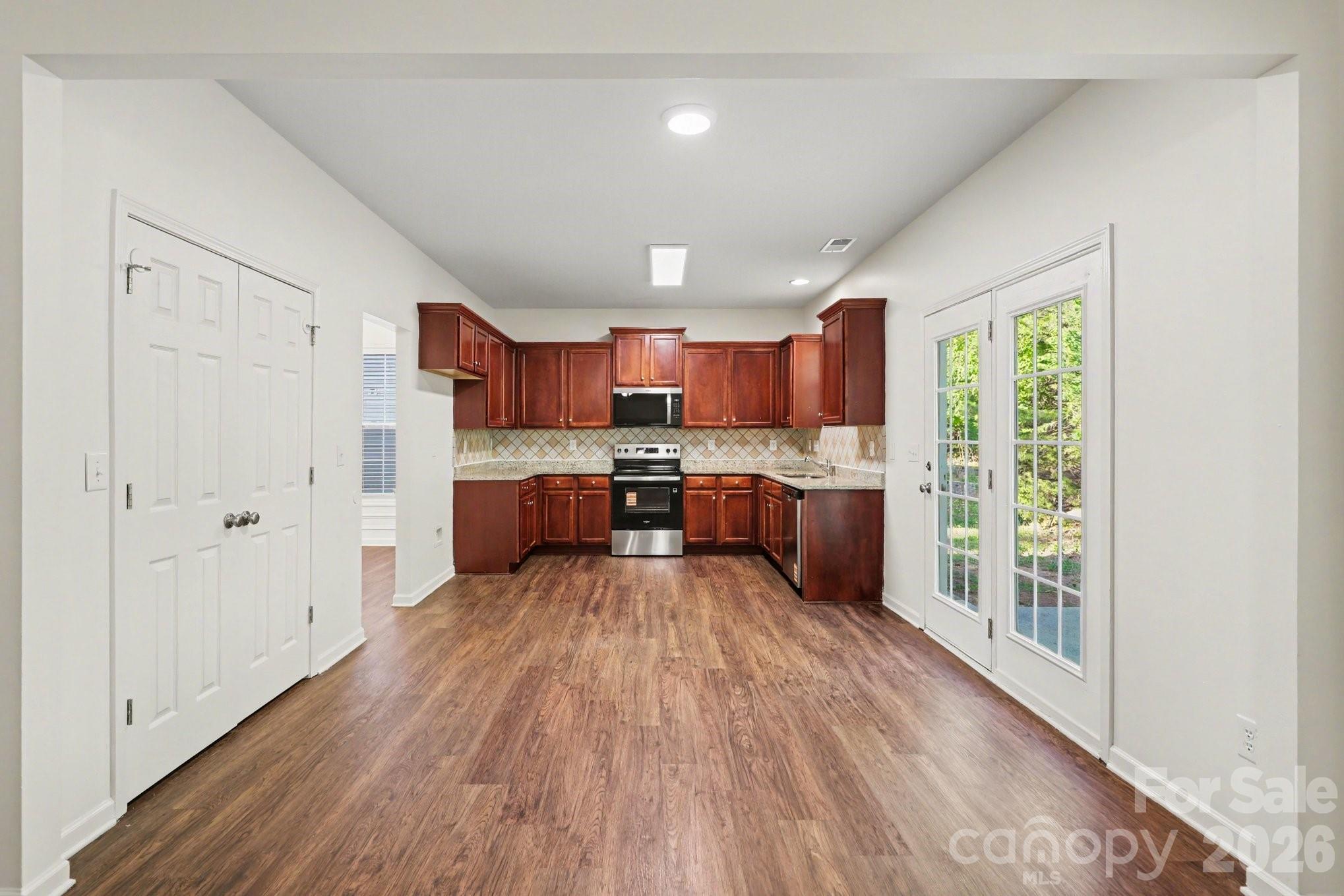 9823 Jeanette Circle Charlotte NC 28213