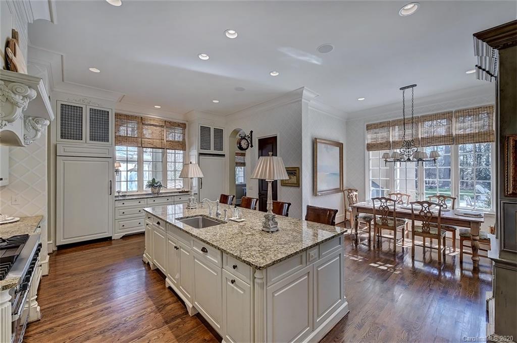 6256 Sharon Hills Road Charlotte NC 28210