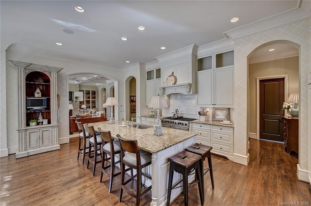 6256 Sharon Hills Road Charlotte NC 28210