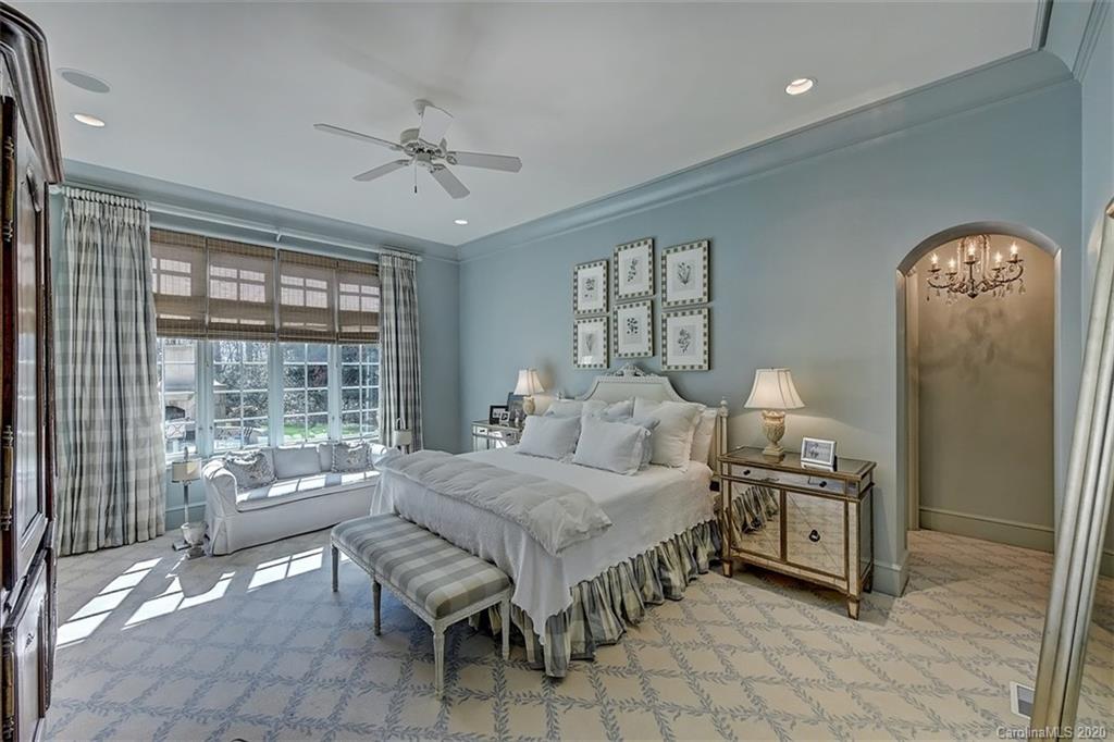 6256 Sharon Hills Road Charlotte NC 28210