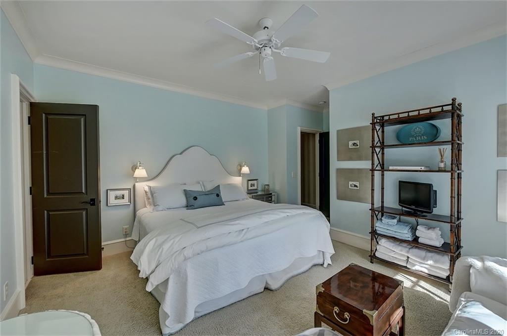 6256 Sharon Hills Road Charlotte NC 28210