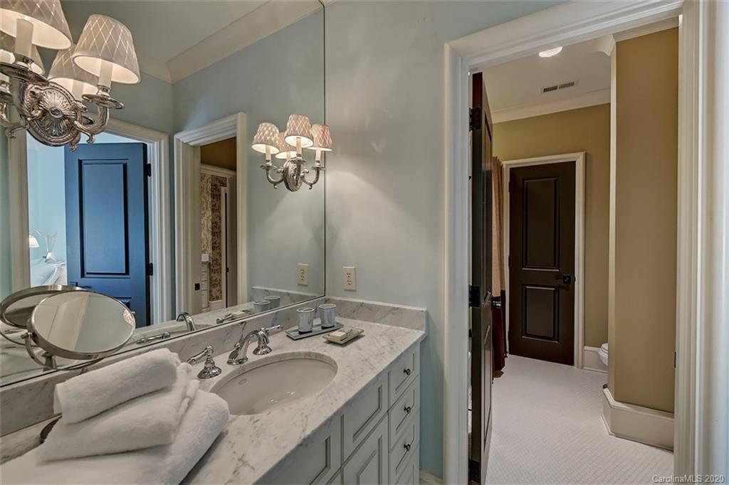 6256 Sharon Hills Road Charlotte NC 28210