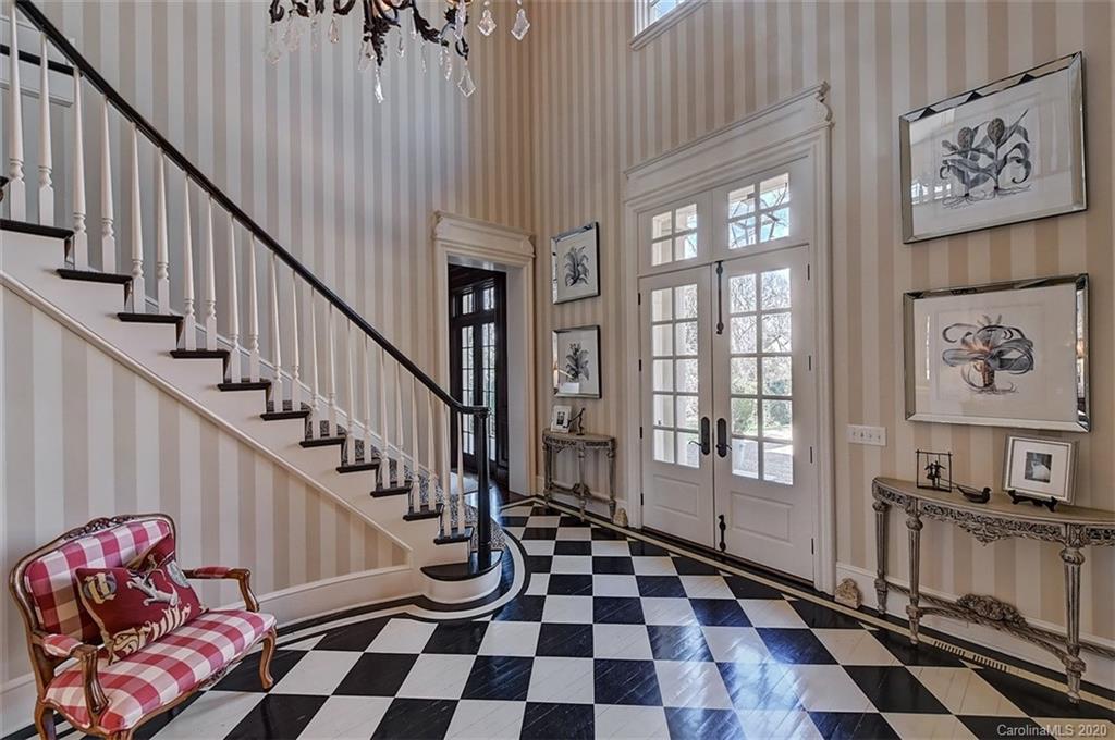 6256 Sharon Hills Road Charlotte NC 28210