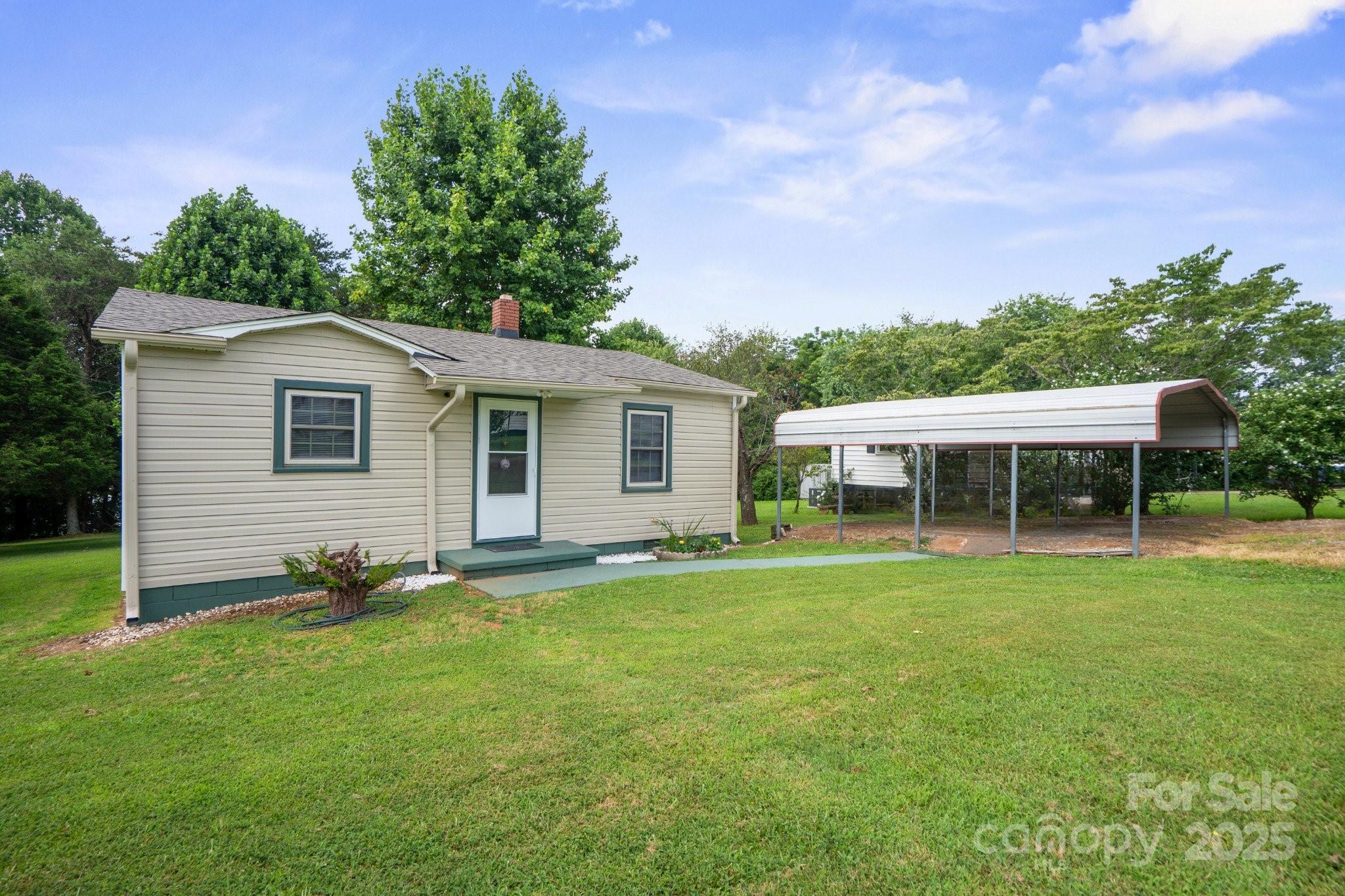 2321 Cline Street Statesville NC 28677