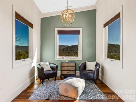 95 Horizon Hill Road Asheville NC 28804