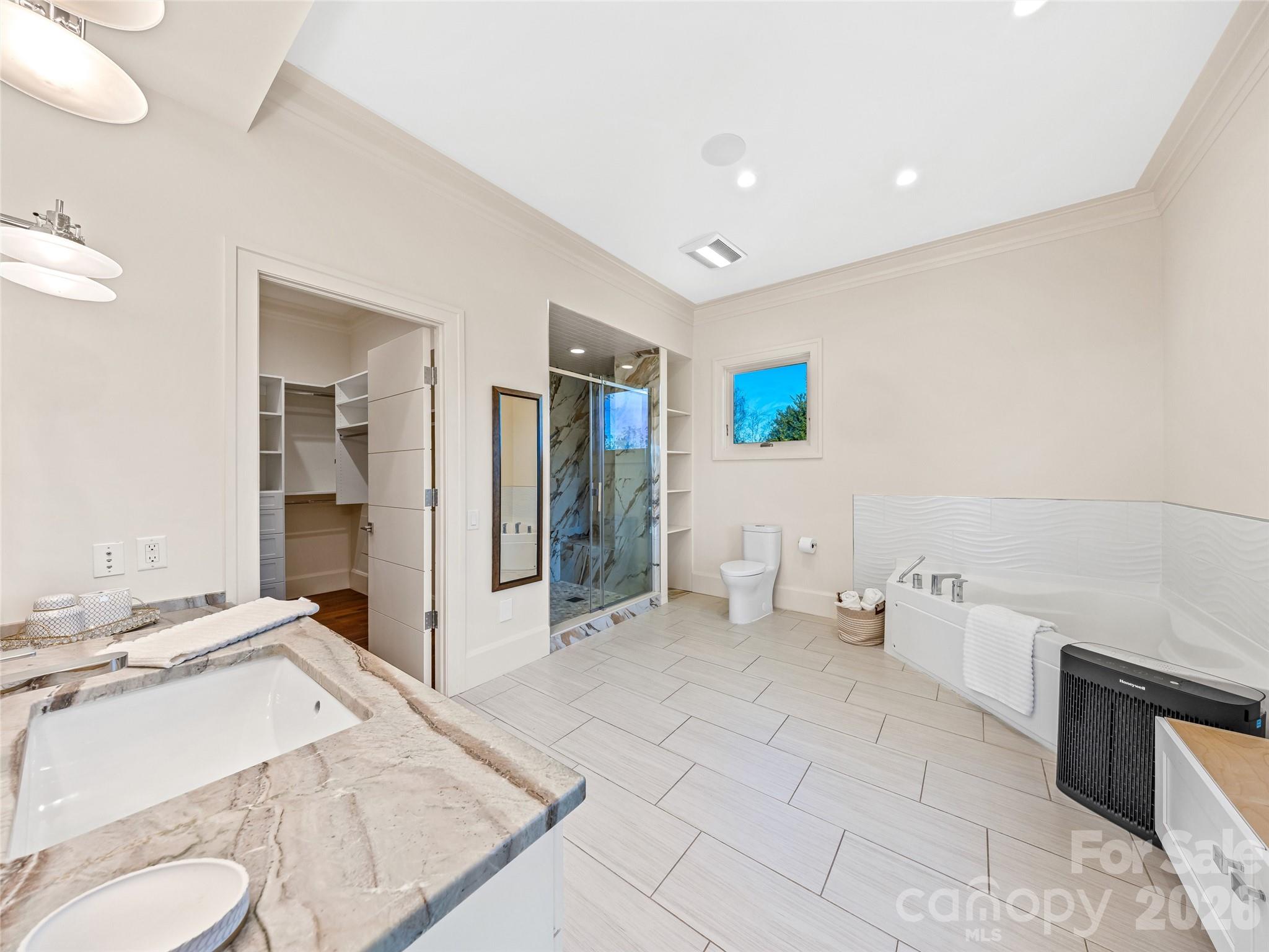 95 Horizon Hill Road Asheville NC 28804