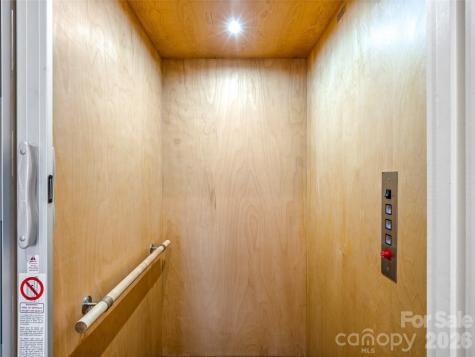 95 Horizon Hill Road Asheville NC 28804