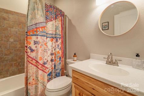 758 Glenn Bridge Road Arden NC 28704